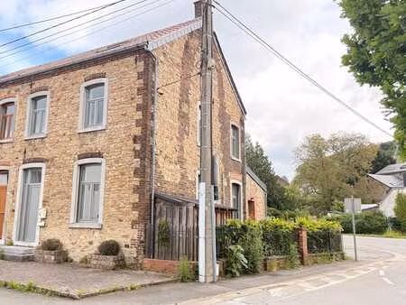 spacieuse maison 4 chambres avec terrasse