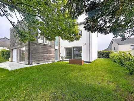 tervuren : magnifique villa 4 ch avec jardin et parkings