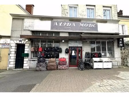 boutique / local commercial à longjumeau