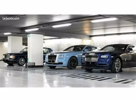 a saisir lot de parkings en sous sol