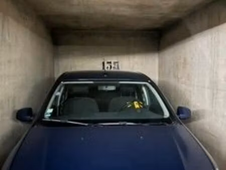 location place de parking - clichy