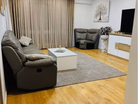 à vendre – superbe appartement t4 de 89 m² entièrement rénové