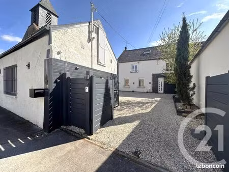 propriété 7 pièces 151 m²