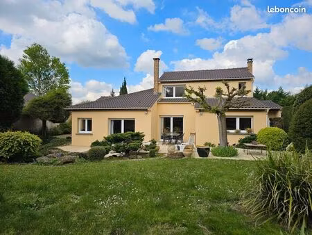 maison 5 pièces 198 m²