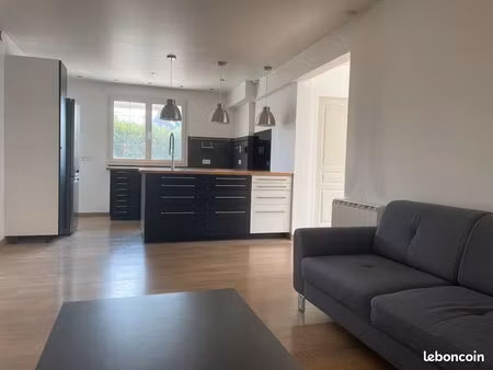 ? location appartement t3 en pavillon de standing - 90m² - terrasse  suite parentale & par