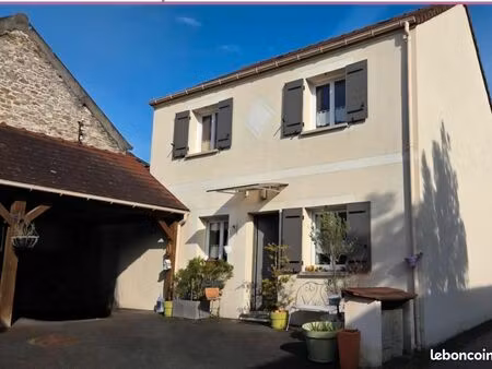 maison 5 pièces 95m²