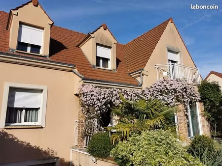 maison le coudray montceaux