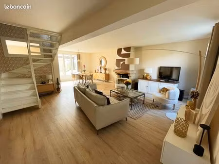 maison 6 pièces 127m2