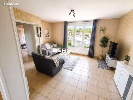 appartement 3 pièces 79 m²
