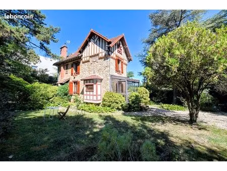 “casa marga” maison meulière de charme 117 m2
