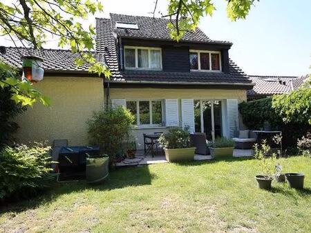 maison 7 pièces 140 m²