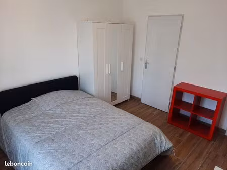 logement meublé pour étudiant.e / furnished room for student