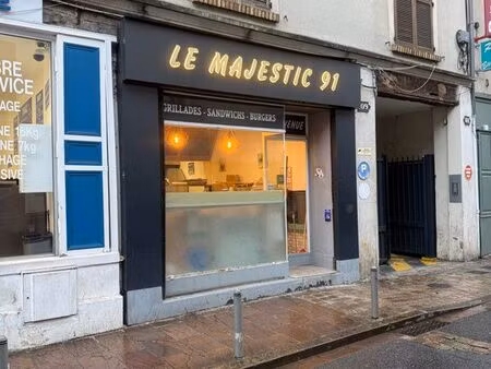 local avec extraction snack restaurant