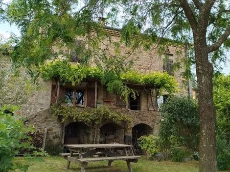 maison en pierres 101m2