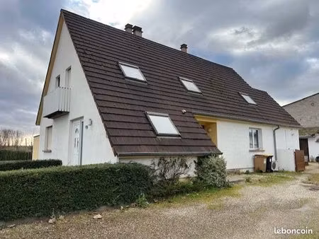 maison 9 pièces 193 m²