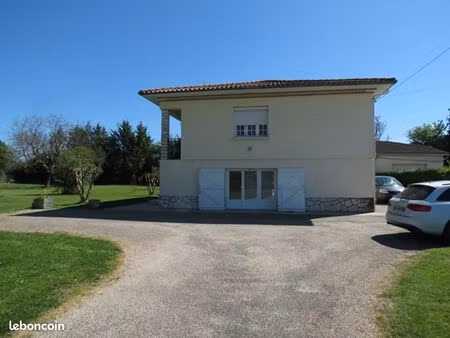 maison 6 pièces 250 m²