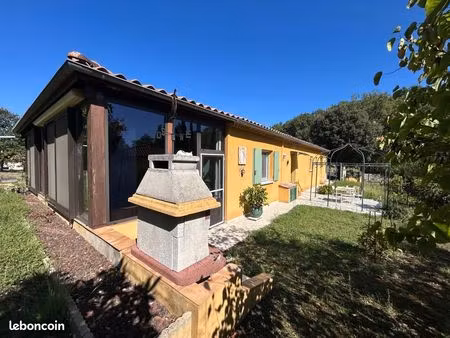 a vendre charmante maison familiale au calme avec grand potentiel  à deux pas de vallon-po