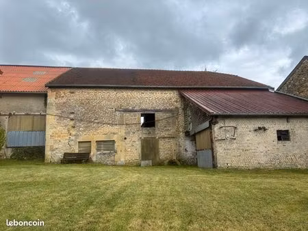 corps de ferme grange