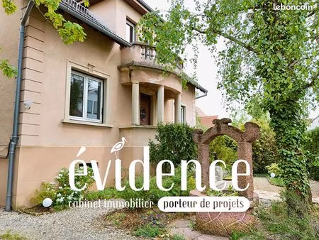 maison 6 pièces 157 m²