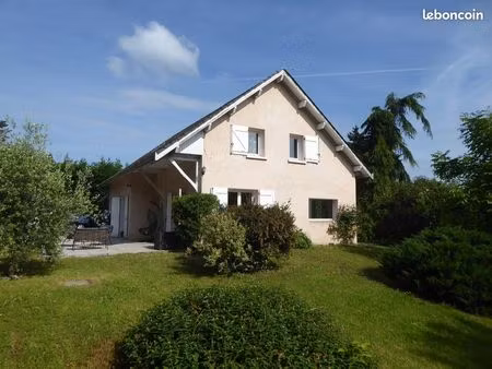 maison 6 pièces 163 m²