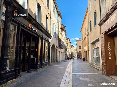local commercial 204 m²