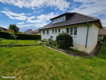pavillon 6 pièces 135 m²
