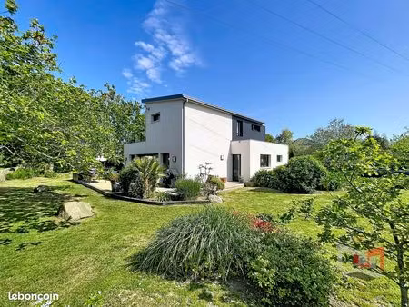 maison 5 pièces 182 m²