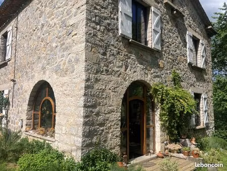 maison 7 pièces 138 m²