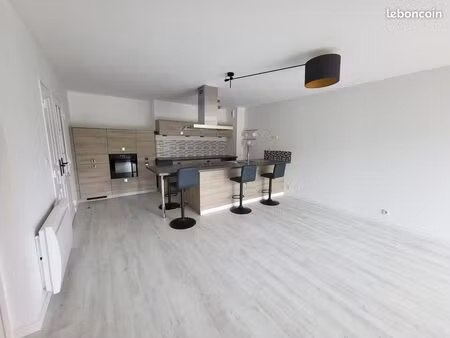 appartement 3 pièces avec terrasse