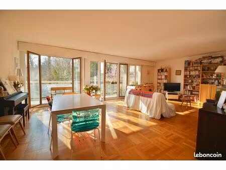 vends appartement familial à sèvres (92310) double séjour et 4 chambres. 810 000 euros