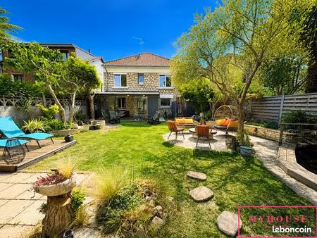 maison 5 pièces 163 m²