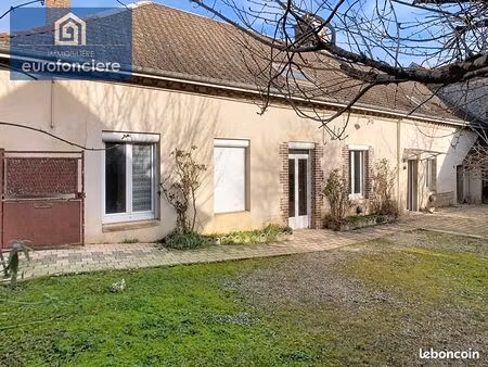 maison 5 pièces 143 m²