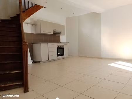 saissac maison lumineuse 86m2