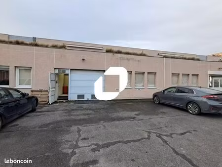 bureau 357 m²