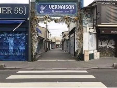 boutique 22 m² puces marché vernaison saint ouen