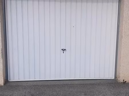 garage box à louer