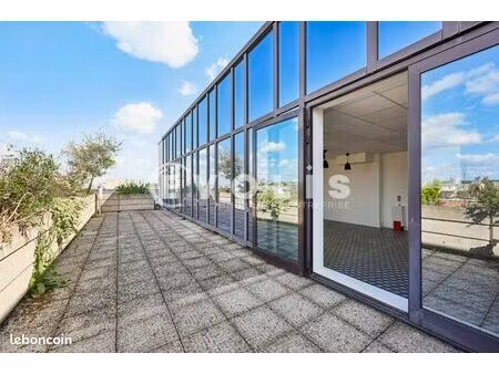 bureau 360 m²