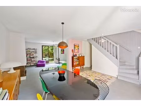 maison 6 pièces 120 m²