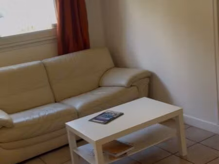 appartement ou local professionnel de 55 m² avec jardin et parking – proche gare