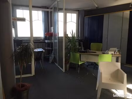local commercial 85 m²