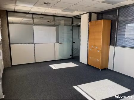 bureau calme et propre de 25m2 à louer