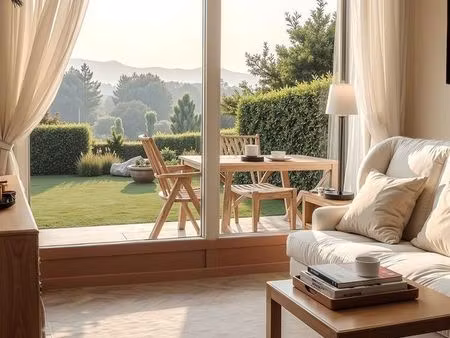 adorable appartement en domaine avec piscine sauna