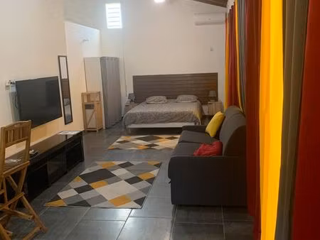 haut de villa style loft meublé