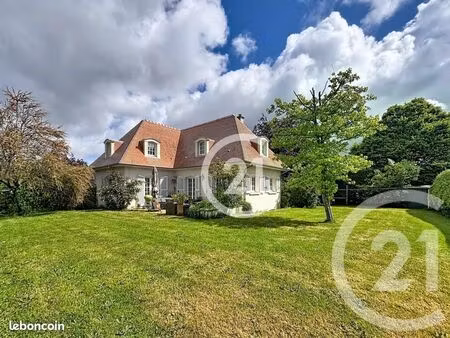 maison 6 pièces 147 m²