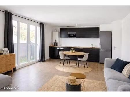appartement f3 santeny