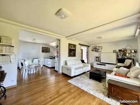 maison moderne 4 chambres  belles surfaces