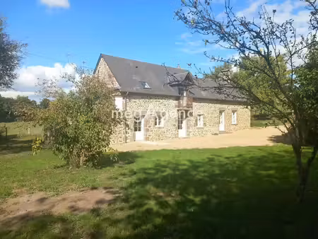 vente maison 6 pièces 146 m² à ambrières-les-vallées (53300)  270 000 €