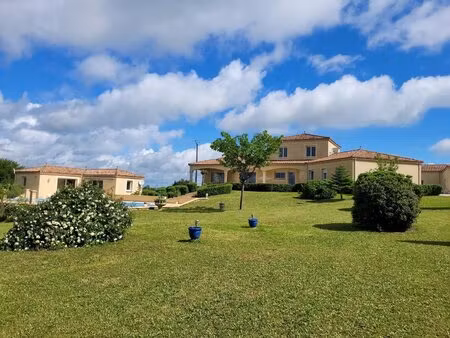 achat : maison (46000)
