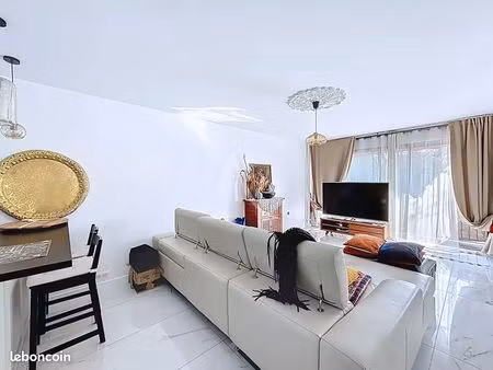 appartement 5 pièces 100 m²