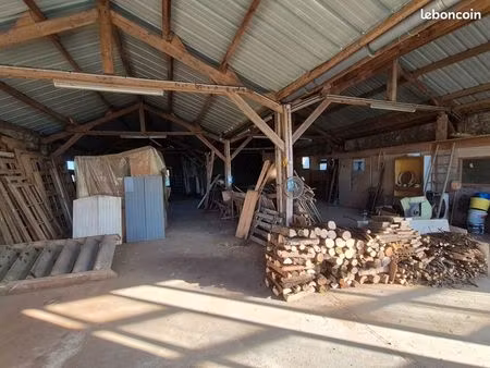 grange 2 pièces 260 m²